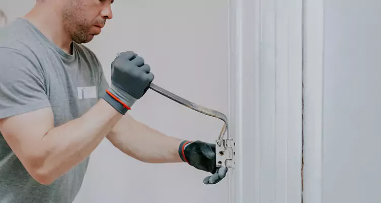 Cracked Door Jamb Repair in Haines City, FL