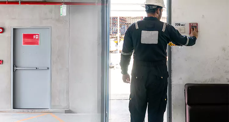 Emergency Fire Exit Door Repair in Haines City, FL