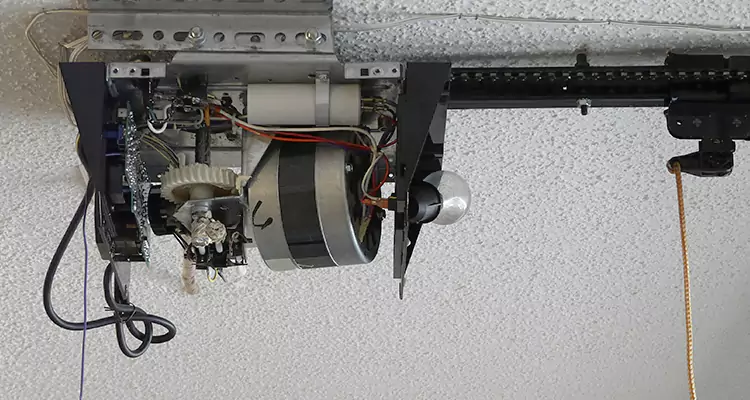 Emergency Garage Door Opener Repair in Haines City, FL