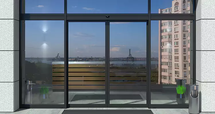 Our Patio Door Casing Repair Services in Haines City, FL