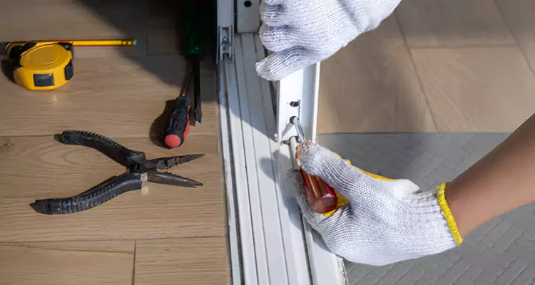 Screen Door Wheel Replacement in Haines City, FL