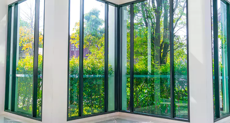 Folding Glass Balcony Door Repair in Haines City, FL