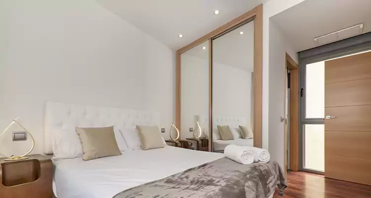 Sliding Wardrobe Door Mirror Replacement in Haines City, FL