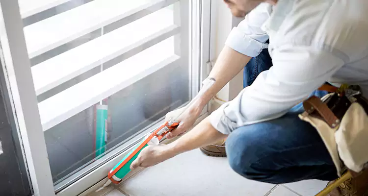 Dap Window Caulk Repair in Haines City, FL